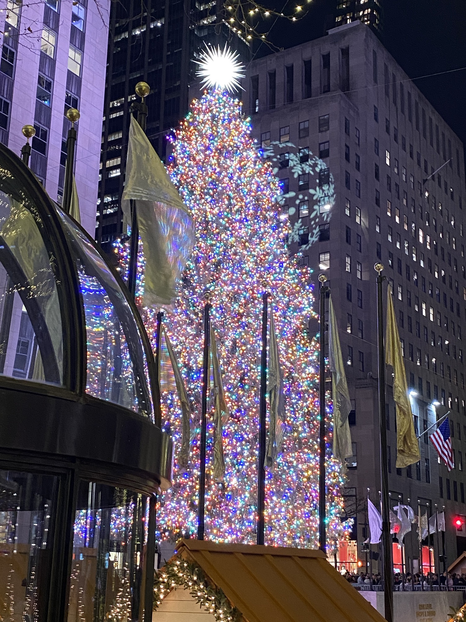 Ultimate Guide to NYC Christmas: Must-See Sights and Festive Eats